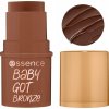 essence baby got bronze bronzer v tyčinke 40 Hazelnut Hug 5,5 g