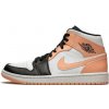 Nike Členkové tenisky 1 Mid Crimson Tint Čierna