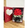 Darček pre ženy - Kytica mydlových ruží Dear for you red