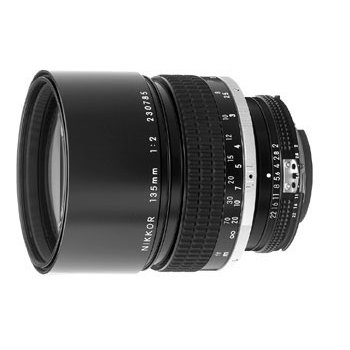 Nikon 135mm f/2D AF DC