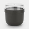 Jedálenský box Brabantia Miska na obed MAKE & TAKE 500 ml, tmavo šedá