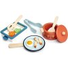 Tender Leaf Toys Pots and pans drevený riad s panvicou s varechou a potravinami