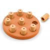 Nina Ottosson Pamlskový hlavolam pre psov Dog Smart Orange Composite 23 x 23 x 6 cm Obtiažnosť 1 oranžový