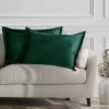 Obliečky na vankúše AmeliaHome Velvet Side tmavozelené, veľkosť 50x70