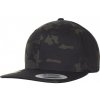 Tmavo maskáčová pánska šiltovka Urban Classics Snapback Multicam®