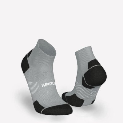 Kiprun Bežecké ponožky Run900 Mid tenké šedá