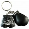 Blegend Kľúčenka Muay Thai rukavička a trenky Farba: Čierna