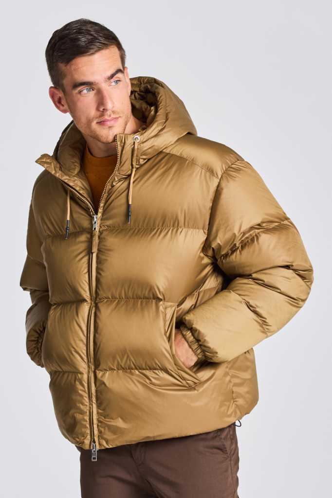 GANT D1. SHINY PUFFER jacket hnedá