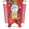 GLADE Warm Apple Pie vonná sviečka 112 g