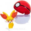 Jazwares Pokémon Clip and Go Poké Ball Fennekin