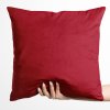 Biante Zamatová obliečka na vankúš Velvet Prémium SVP-038 Sýto červená 45 x 45 cm