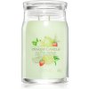 Yankee Candle Iced Berry Lemonade vonná sviečka Signature 567 g