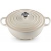 Le Creuset - Liatinový rodinný hrniec okrúhly s pokrievkou 26cm/4,1l - La Marmite Meringue béžový