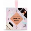 Makeup Revolution London Mini Matte Heroes fixačný sprej Matte Fix 30 ml + fixačný púder Translucent Baking Powder 10 g