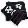 Uterák AMBER s výšivkou kopacia lopta čierny a Váš text - 50 x 90 cm v dárkové krabičce