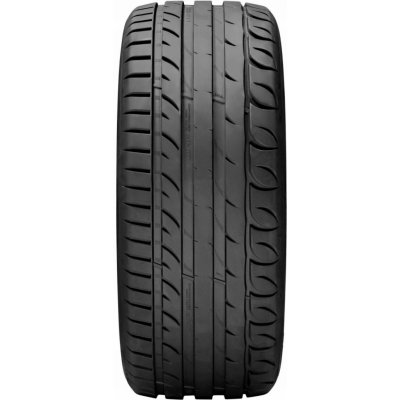 Taurus Ultra High Performance 225/45 R17 94W