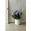 eshop-kvetinace.sk Umelá hortenzia HYDRANGEA v bielom kvetináči, výška 90 cm, modrá