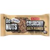 Nutrend Denuts Crunchy, Slané arašidy Orechová tyčinka s čokoládou