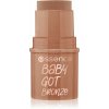 Essence Baby Got Bronze krémový bronzer v tyčince 5.5 g