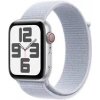 Apple Watch SE (2024) GPS + Cellular 44mm Strieborné hliníkové telo - Oblačne modrý prevliekací remienok