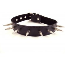 Rouge Spiked Collar