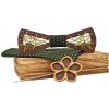 Gaira® Drevený motýlik s vreckovkou a brošňou 709225, Farba zelená