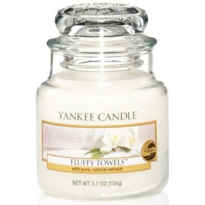 Yankee Candle Fluffy Towels vonná sviečka 104 g