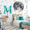 INSPIO Nálepka Nálepky na stenu - Mesiac s hviezdami a menom 110x90 hviezdy a oblaky, samolepky s menom, za posteľ plnofarebný motív, vlastná farba z výberu