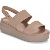 Crocs Sandále Brooklyn Low Wedge Béžová
