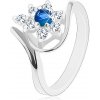 Šperky eshop - Trblietavý prsteň v striebornom odtieni, tmavomodrý zirkón, číre lupene G07.08 - Veľkosť: 49 mm