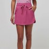 Dámska sukňa Travis Mathew MOVEKNIT TIE SKORT red violet M