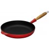 Le Creuset - panvica okrúhla s drevenou rúčkou 28 cm červená