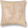 Ferm Living Dekoratívny vankúš Lay – pieskový/sivobiely