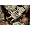 DIMEX | Vliesové fototapety na stenu Retro hračky MS-5-2138 | 375 x 250 cm | zelená, červená, biela, čierna, šedá + Vliesová fototapeta na stenu DIMEX Retro hračky MS52138 v rozmere 375 x 250 cm