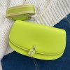 Michael Kors Mila Messenger limetková