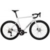 Isaac BOSON Mineral White 105 Di2 Veľkosť: M Cestný endurance bicykel s karbónovým rámom a hydraulickými kotúčovými brzdami