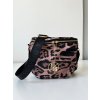Laura Biaggi crossbody kapsička DX-KB-12-leo