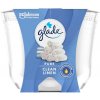 Glade sviečka vonná Maxi Clean Linen, 204 g