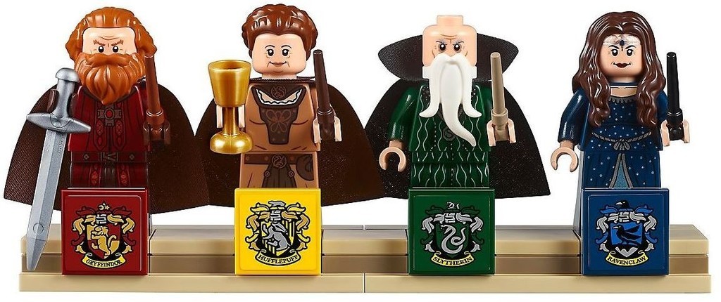 LEGO® Harry Potter™ 71043 Rokfortský zámok od 345,79 € - Heureka.sk