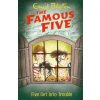 Famous Five: Five Get Into Trouble (Enid Blyton)(Brožovaná)