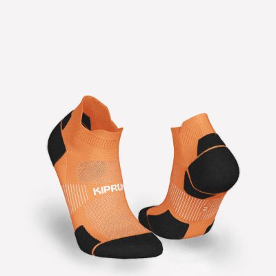 Kiprun Bežecké členkové ponožky Run900 tenké oranžová
