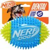 Nerf Dog Pískacia futbalová lopta s hrotmi 15 cm