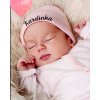 New born čiapka s menom