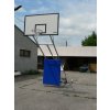 Basketbalová konštrukcia DOR-SPORT, mobilná, pevná, doska 1800x1050 mm (Vonkajšia mobilná basketbalová konštrukcia s pevným rámom. Vrátane dosky 1800x1050 mm, závažia a čalúnenia.)