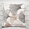 Biante Bavlnená obliečka na vankúš s lemom Sandra SA-411 Hnedé Ginkgo listy na bielom 60 x 60 cm