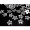 Kvetina plastová našívacia pr. 11 mm - crystal- 20 ks