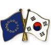 Odznak (pins) 22mm vlajka EÚ+Južná Kórea - farebný