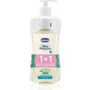 Chicco Baby Moments Chicco Baby Moments telové mlieko 500 ml + Chicco Baby Moments jemný detský šampón na vlasy a telo 200 ml