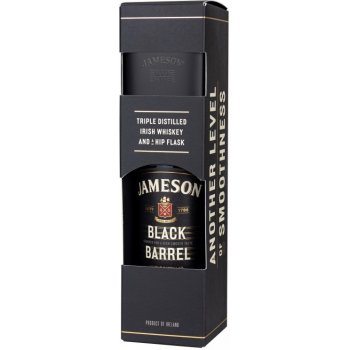 Jameson Black barrel 40% 0,7 l (dárčekové balenie 1 ploskačka)