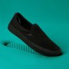 VANS topánky - Comfycush Slip-On (Classic) Black/Black (VND)